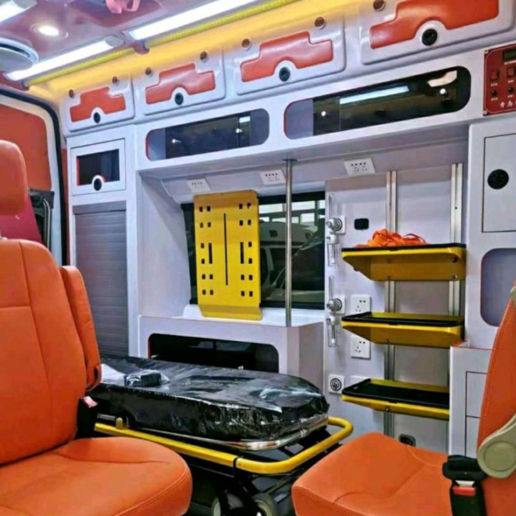 沙田镇长途救护车护送病人租赁价格